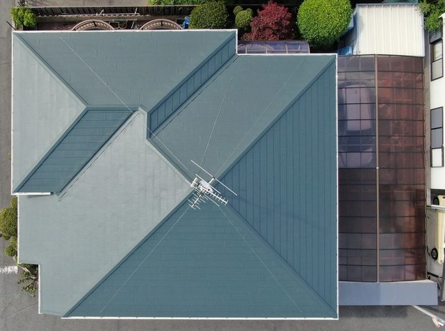 八尾市 屋根カバー工事after