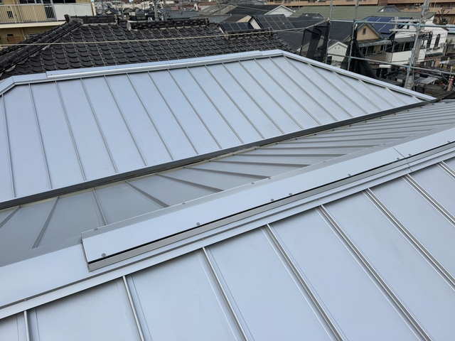 八尾市瓦屋根葺き替え工事after