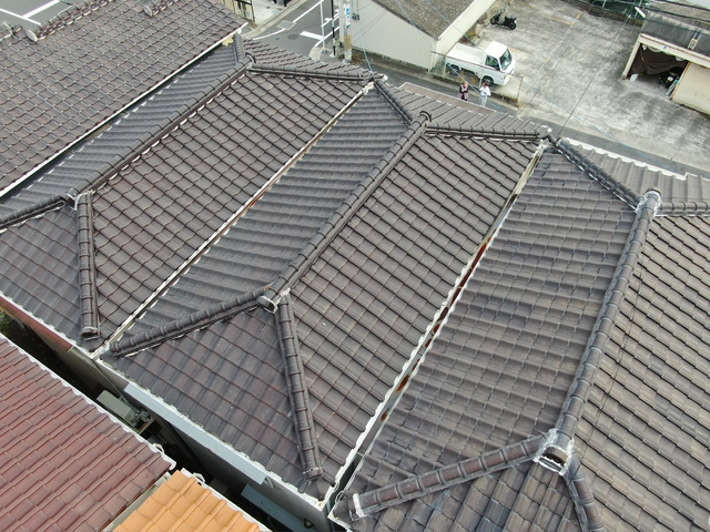 八尾市瓦屋根葺き替え工事before