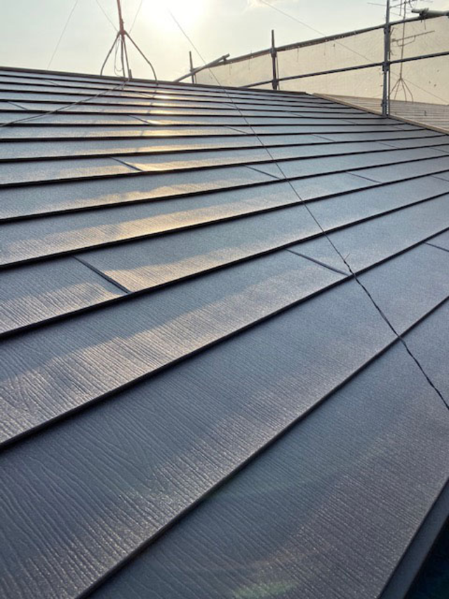 八尾市　屋根カバー工事 after